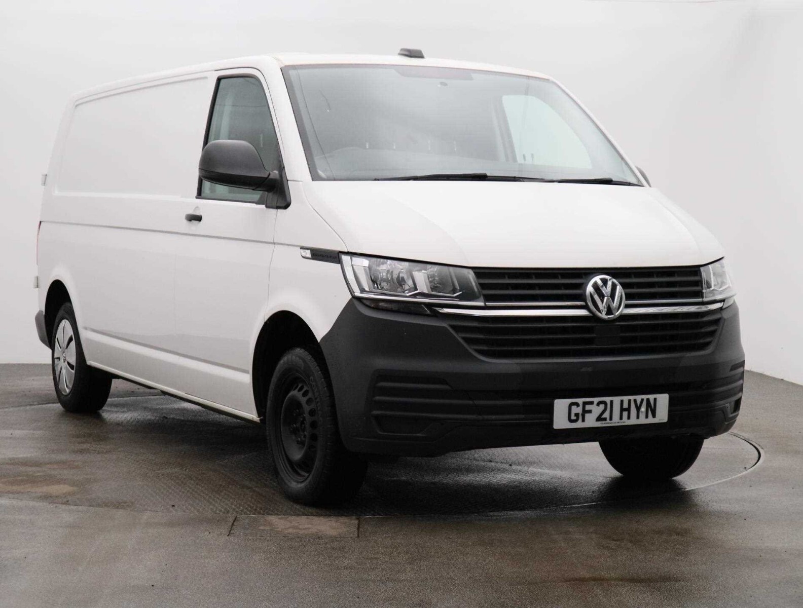 Main listing image - Volkswagen Transporter