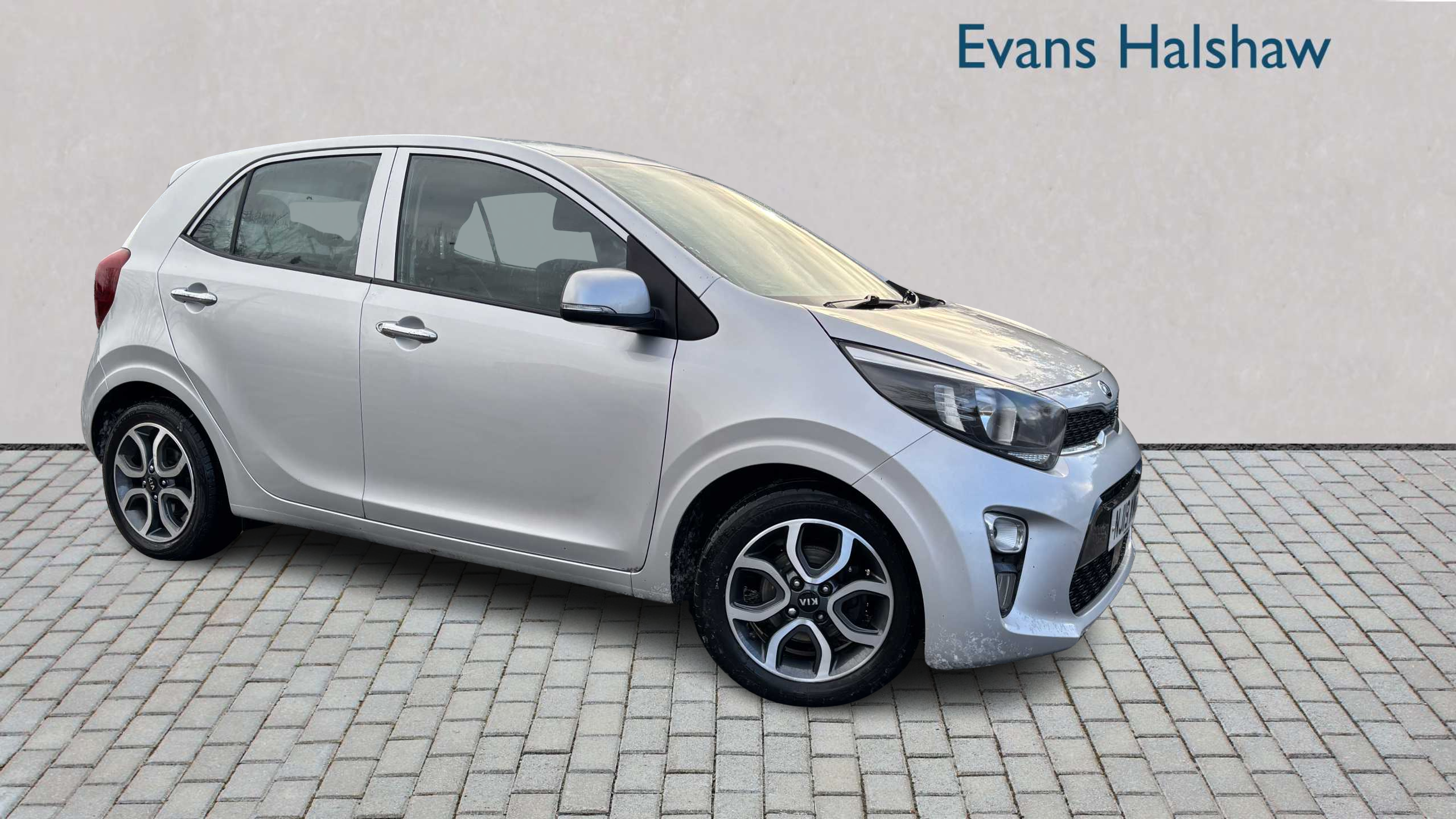 Main listing image - Kia Picanto