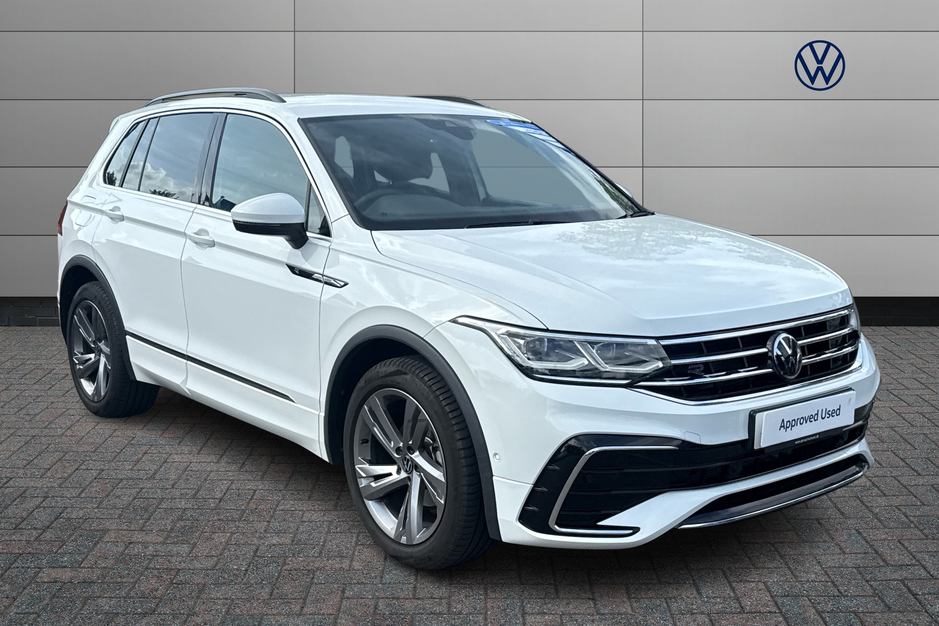 Main listing image - Volkswagen Tiguan