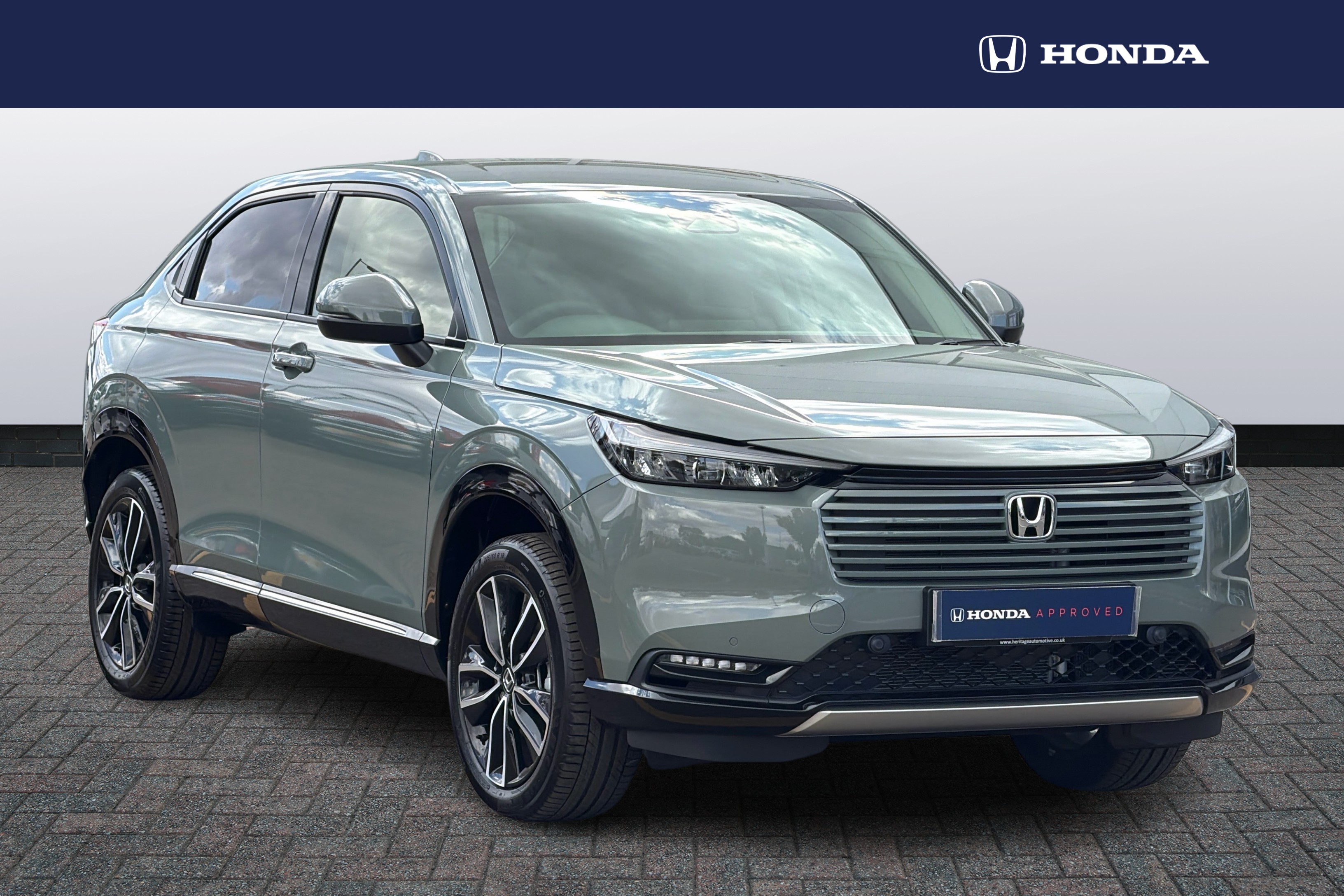 Main listing image - Honda HR-V