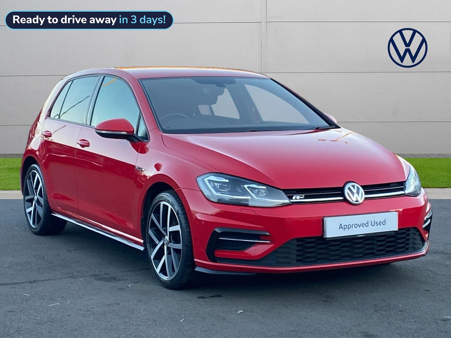 Main listing image - Volkswagen Golf