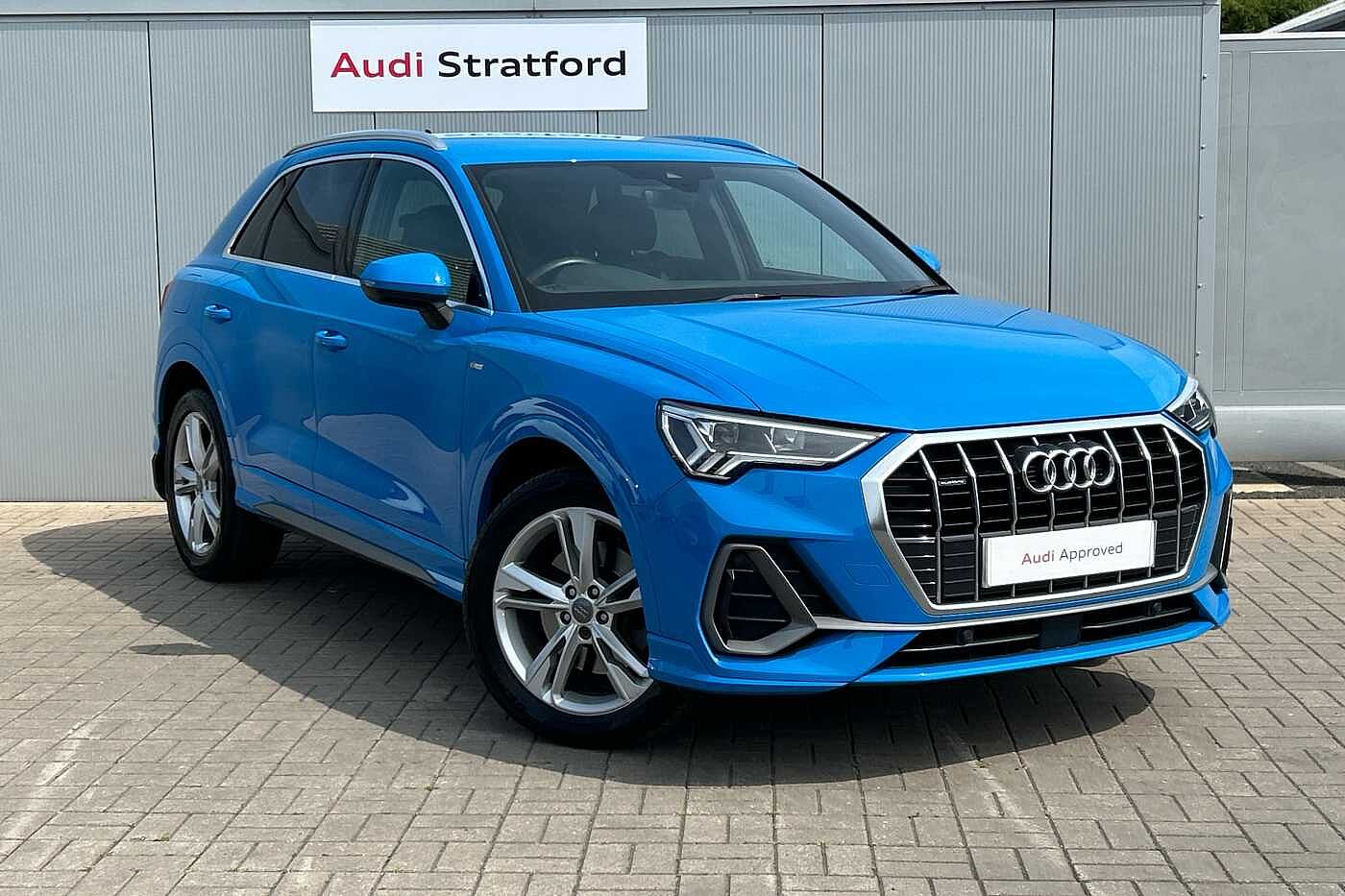 Main listing image - Audi Q3