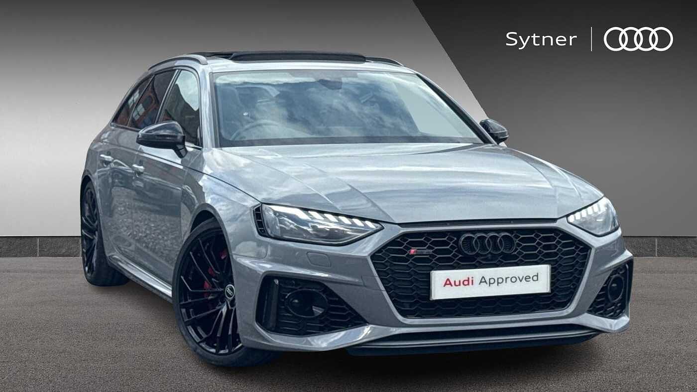 Main listing image - Audi RS4