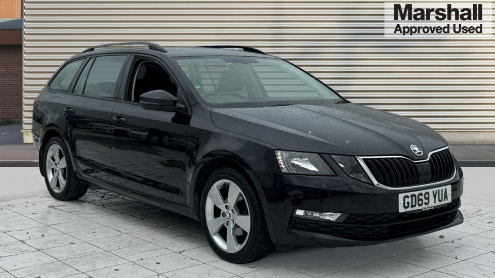 Main listing image - Skoda Octavia Estate