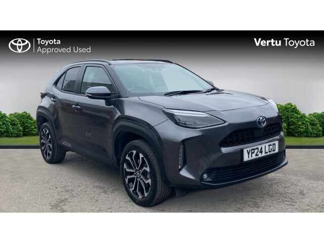 Main listing image - Toyota Yaris Cross