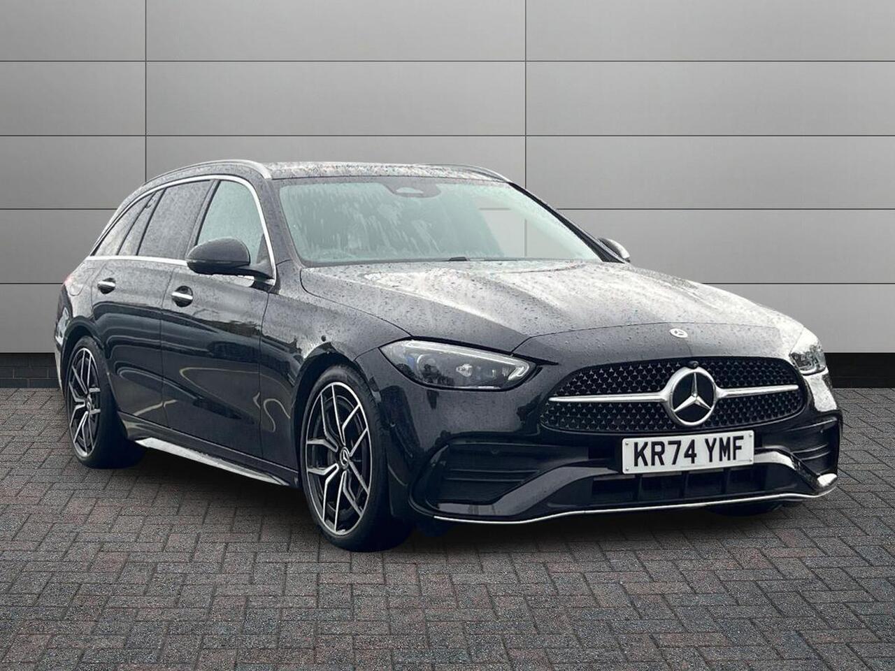 Main listing image - Mercedes-Benz C-Class Estate