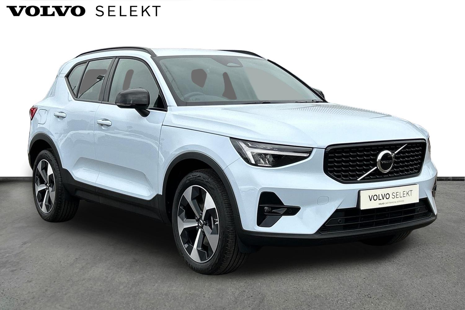 Main listing image - Volvo XC40