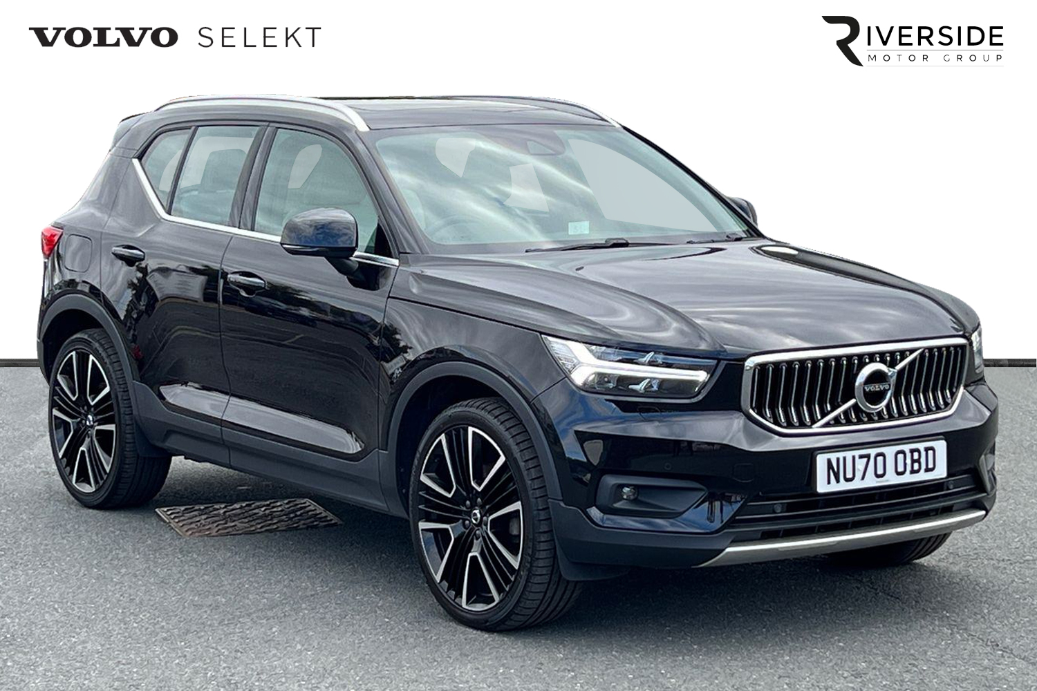 Main listing image - Volvo XC40