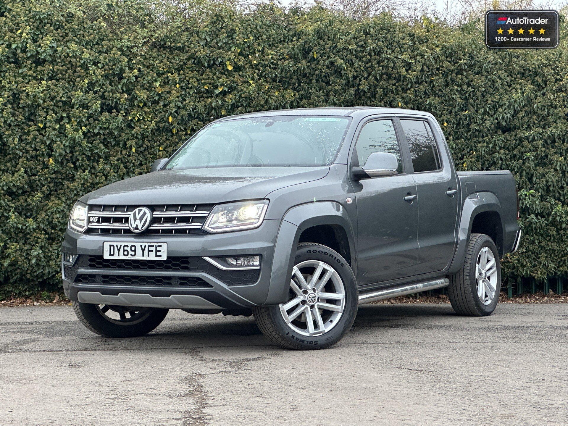 Main listing image - Volkswagen Amarok