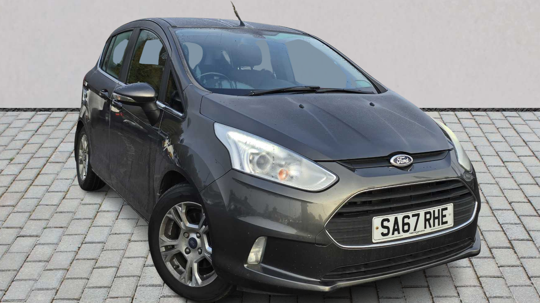 Main listing image - Ford B-MAX