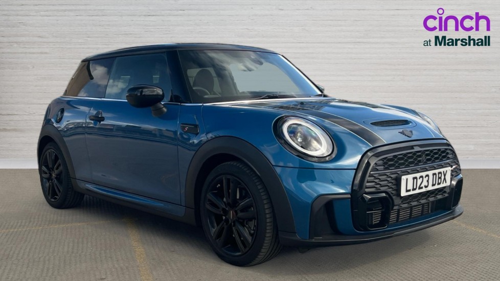 Main listing image - MINI Hatchback
