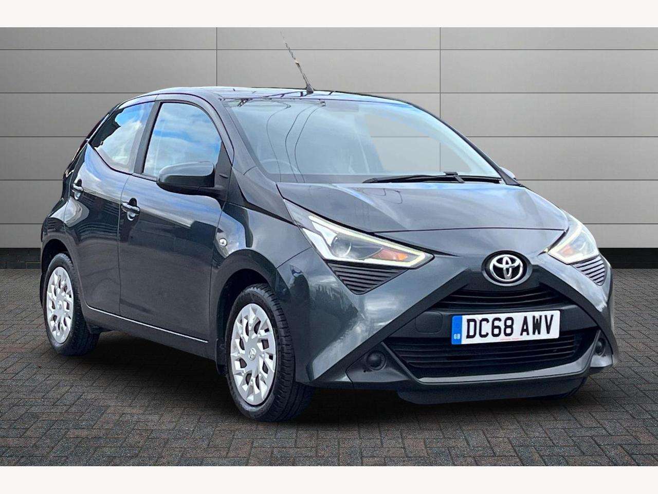 Main listing image - Toyota Aygo