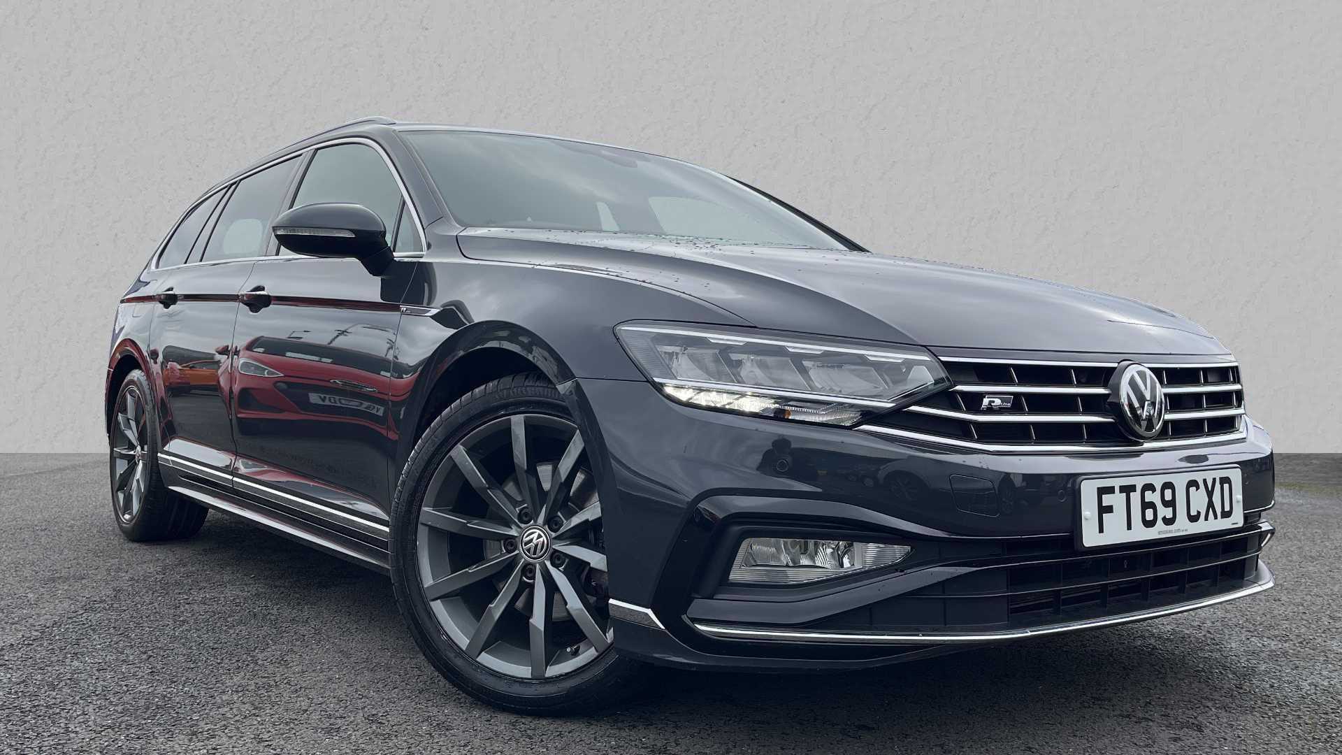 Main listing image - Volkswagen Passat Estate