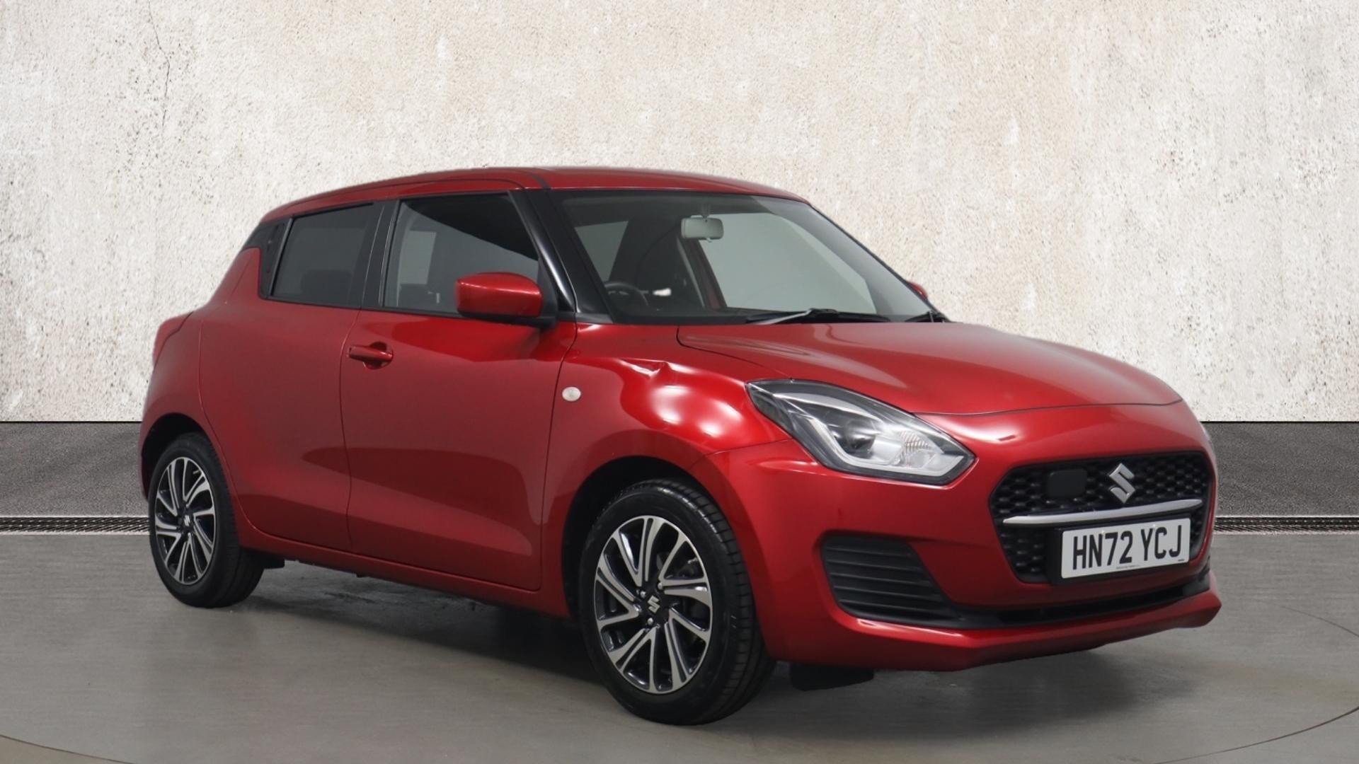 Main listing image - Suzuki Swift