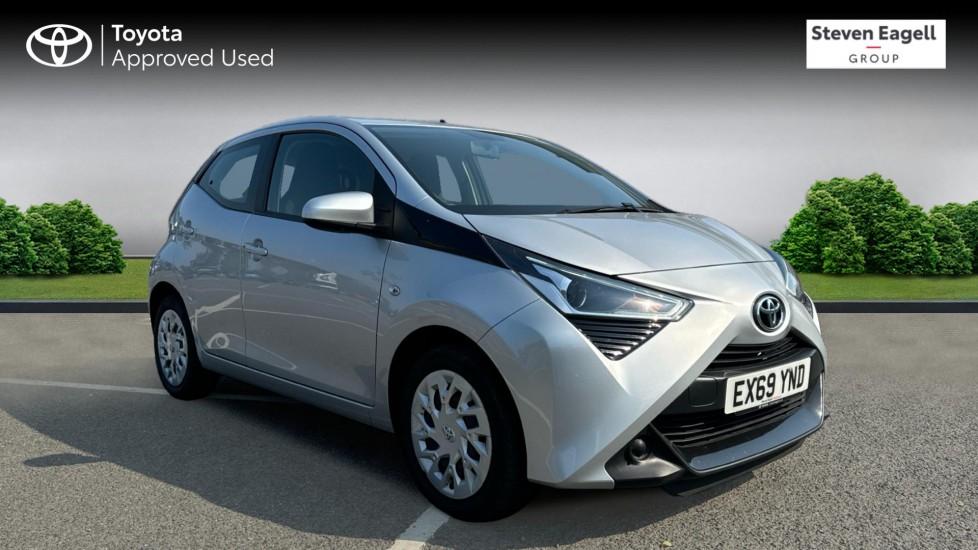 Main listing image - Toyota Aygo