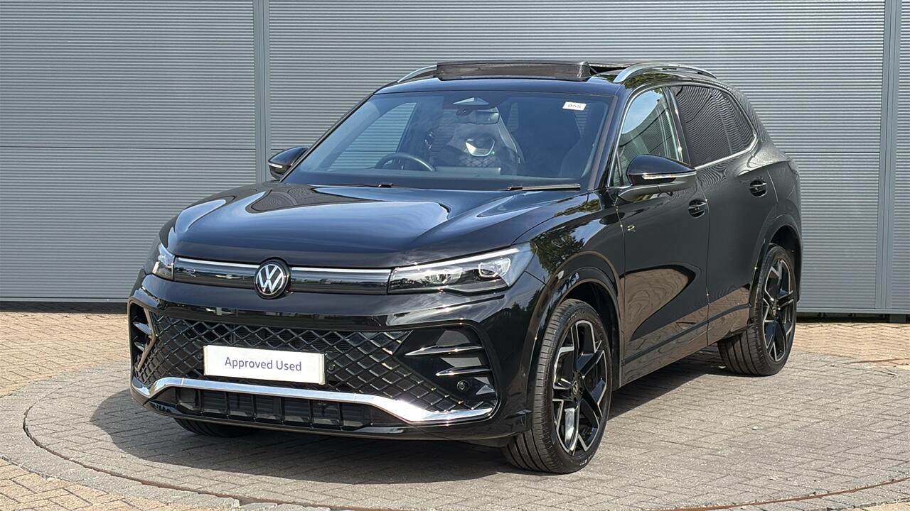 Main listing image - Volkswagen Tiguan