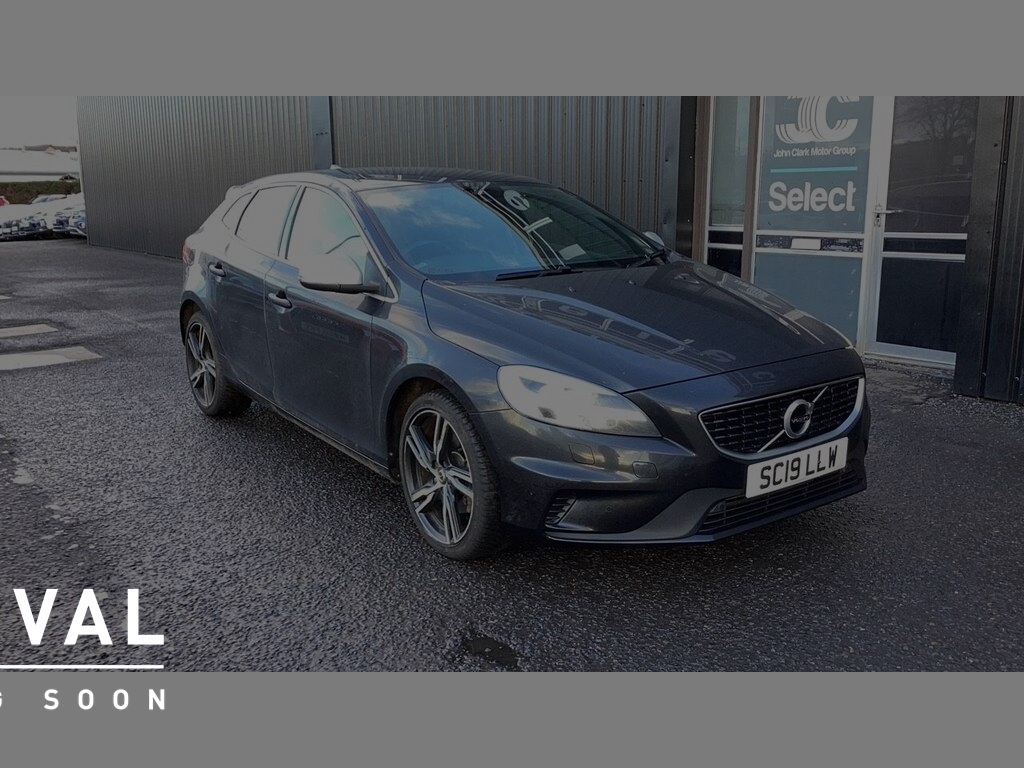 Main listing image - Volvo V40