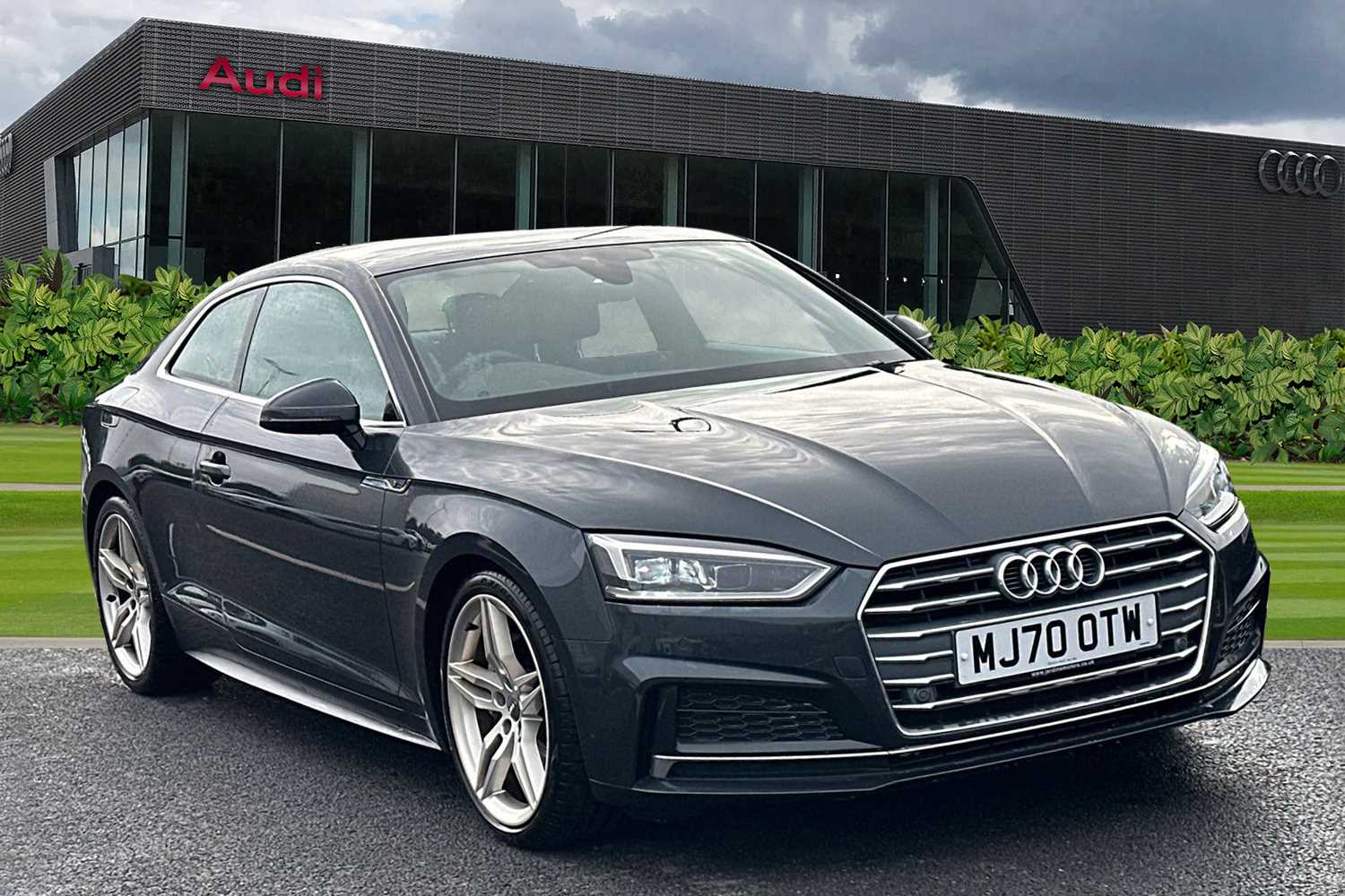 Main listing image - Audi A5