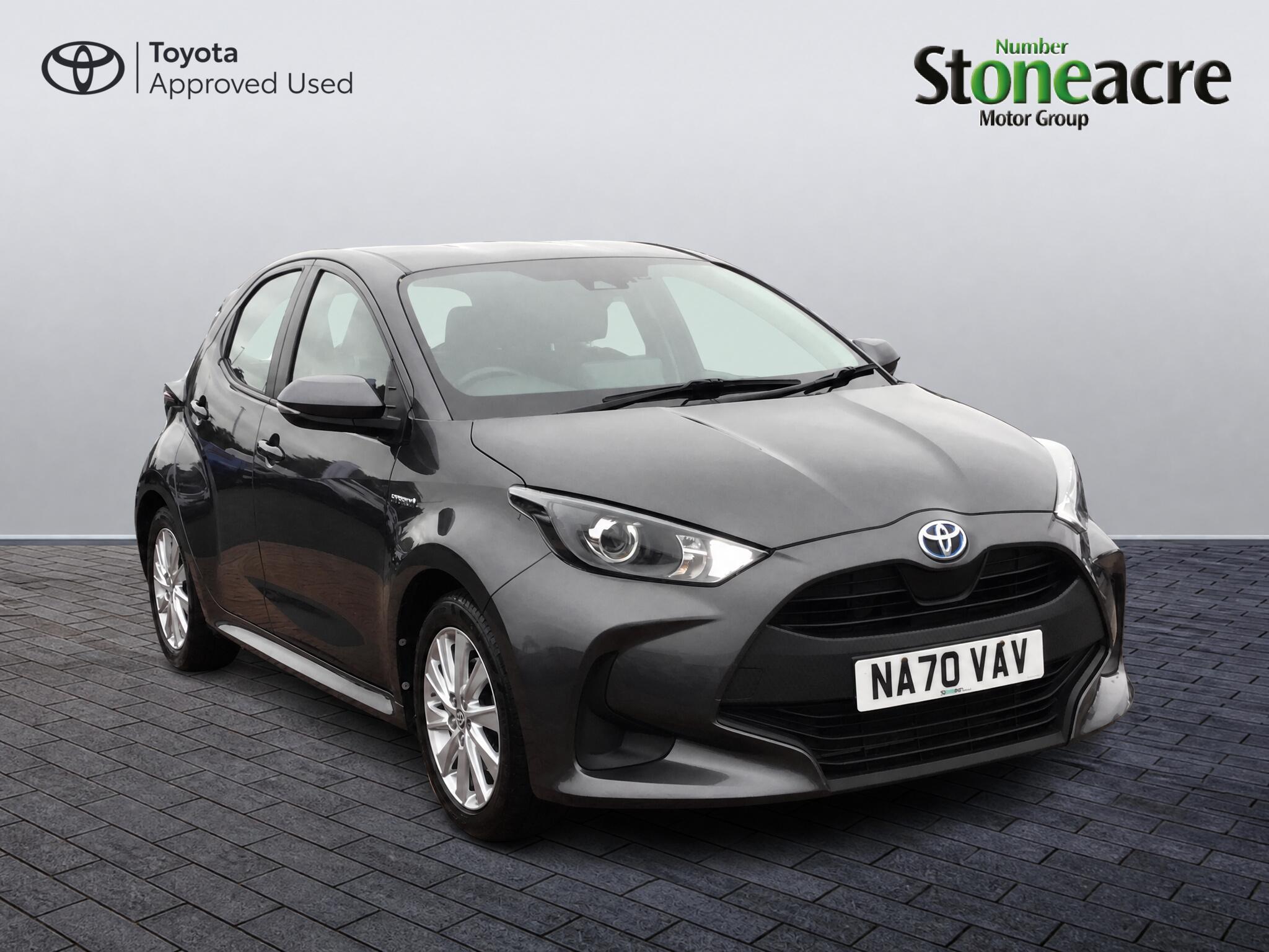 Main listing image - Toyota Yaris