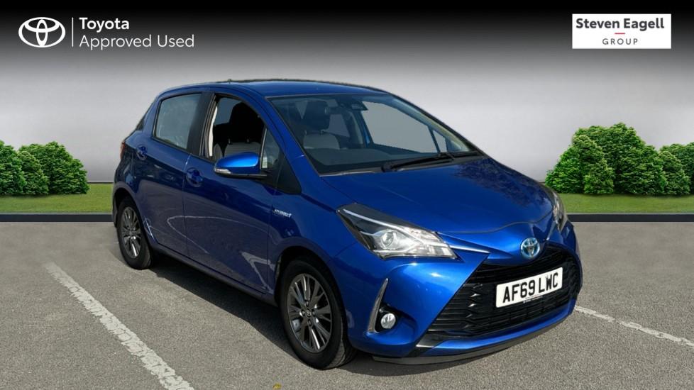 Main listing image - Toyota Yaris