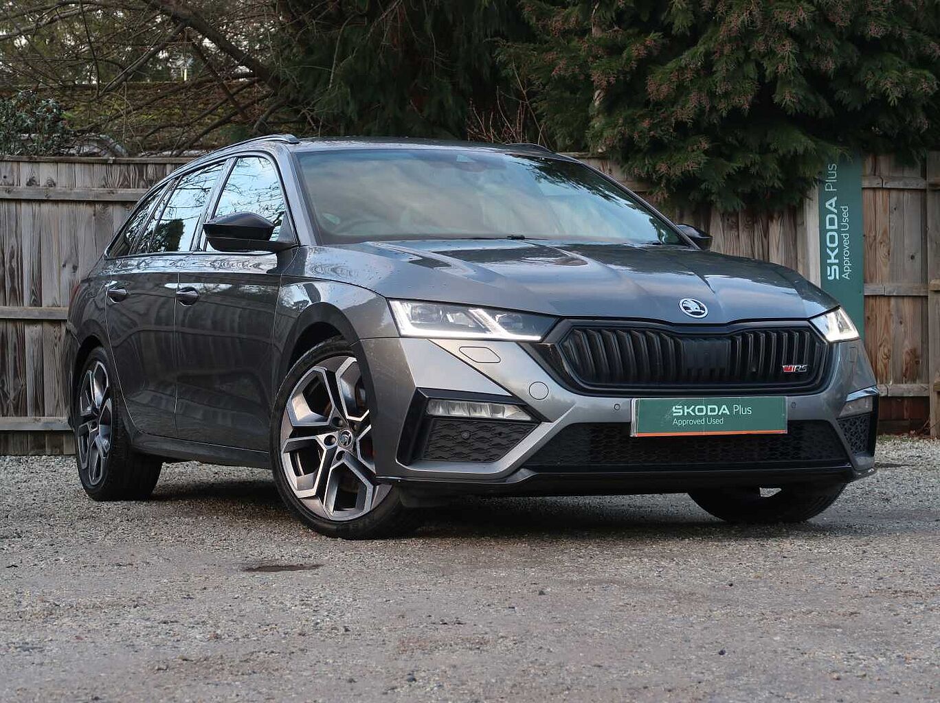 Main listing image - Skoda Octavia Estate
