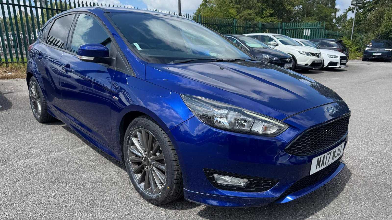 Main listing image - Ford Focus