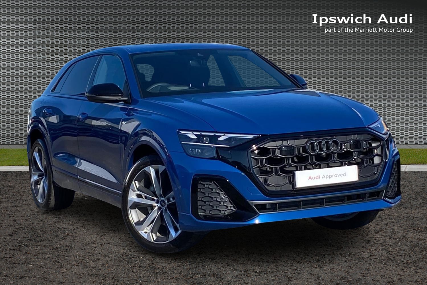 Main listing image - Audi Q8