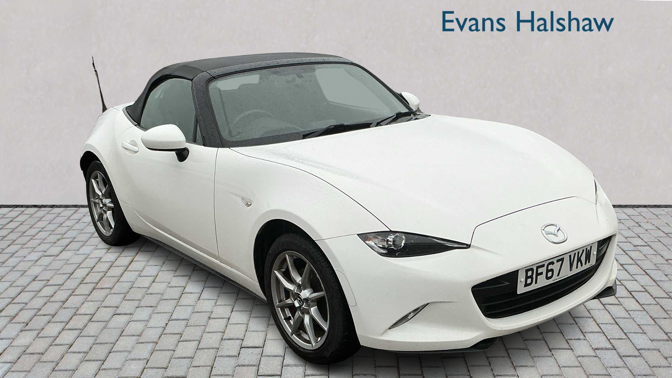 Main listing image - Mazda MX-5
