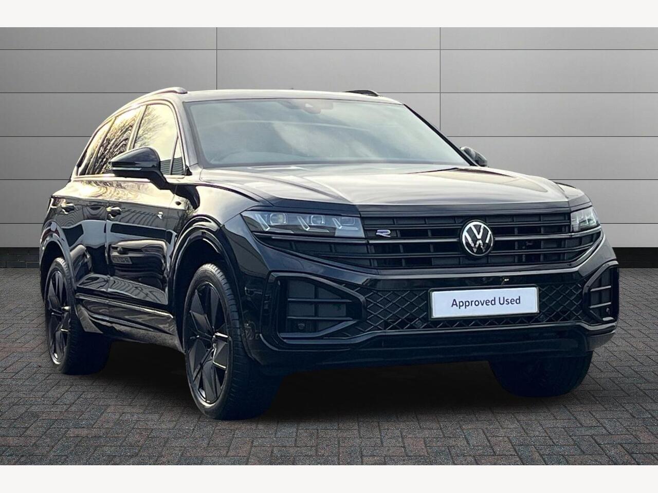 Main listing image - Volkswagen Touareg