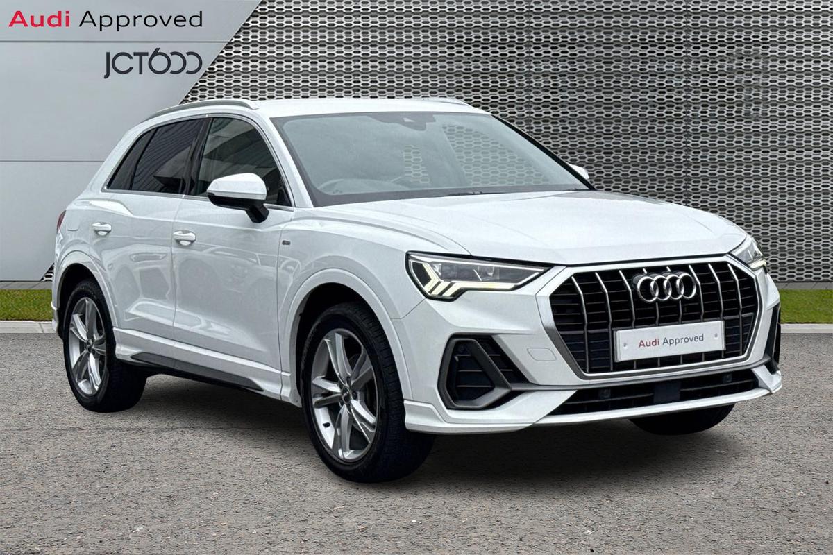 Main listing image - Audi Q3