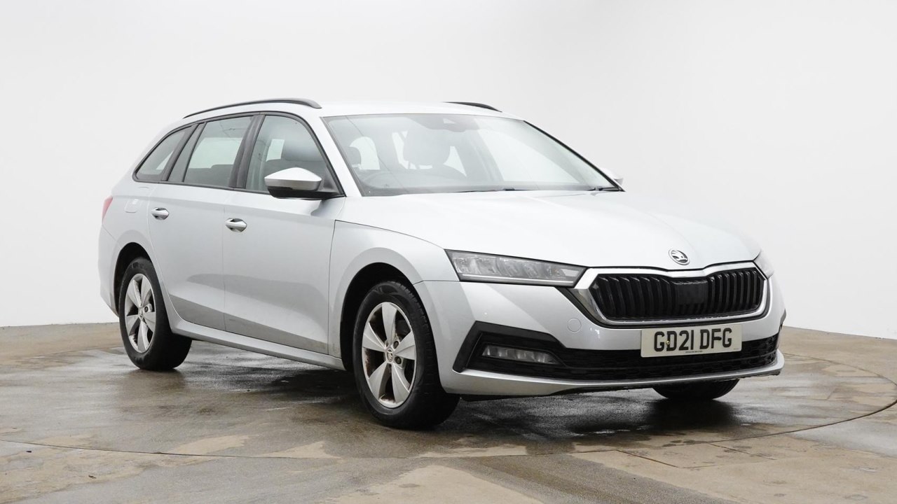 Main listing image - Skoda Octavia Estate