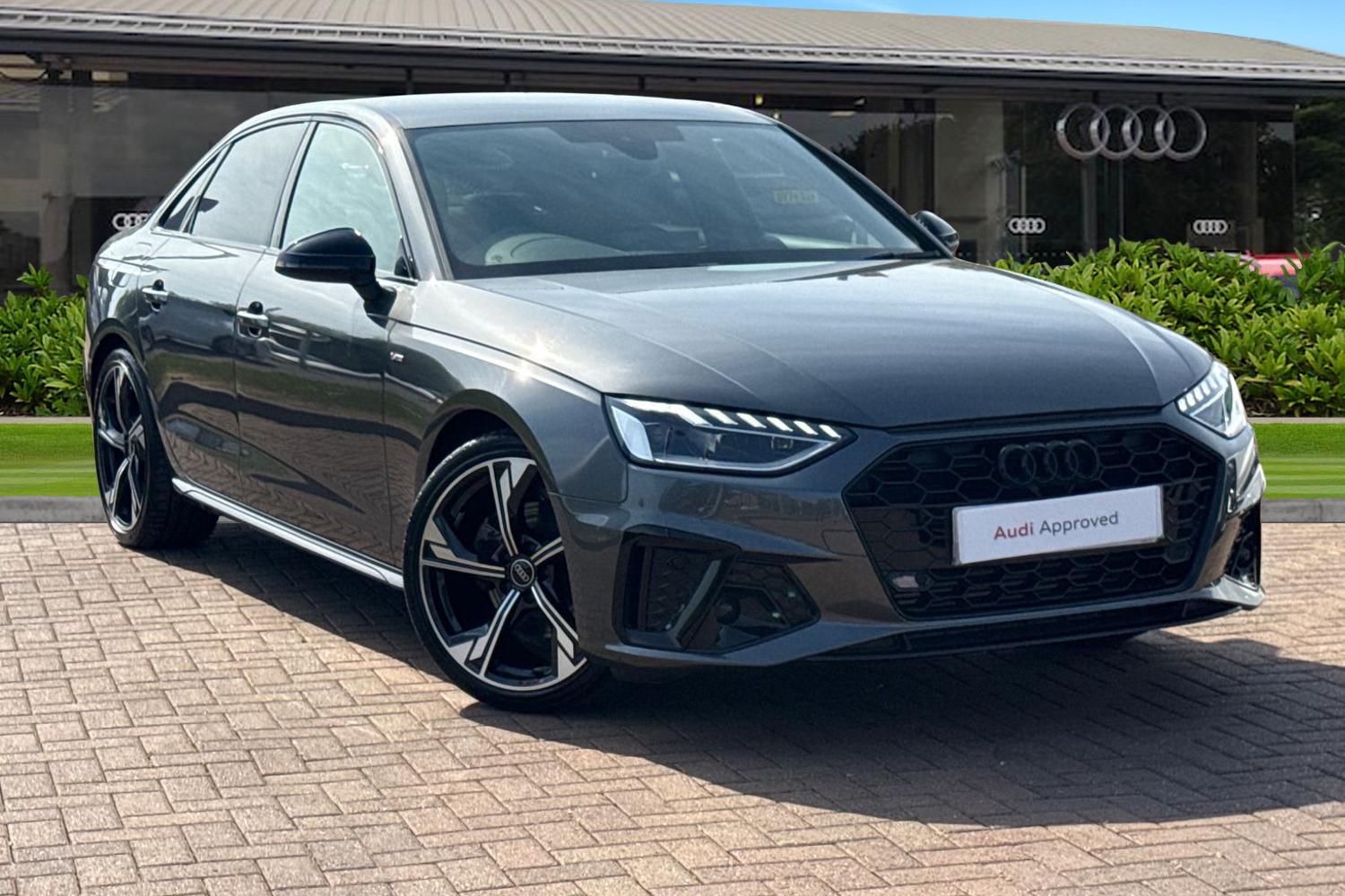 Main listing image - Audi A4
