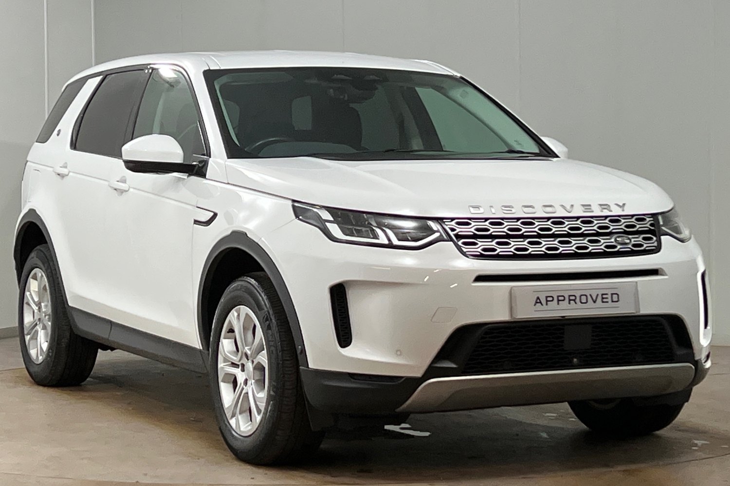 Main listing image - Land Rover Discovery Sport