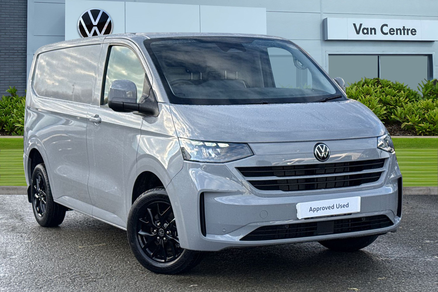 Main listing image - Volkswagen Transporter