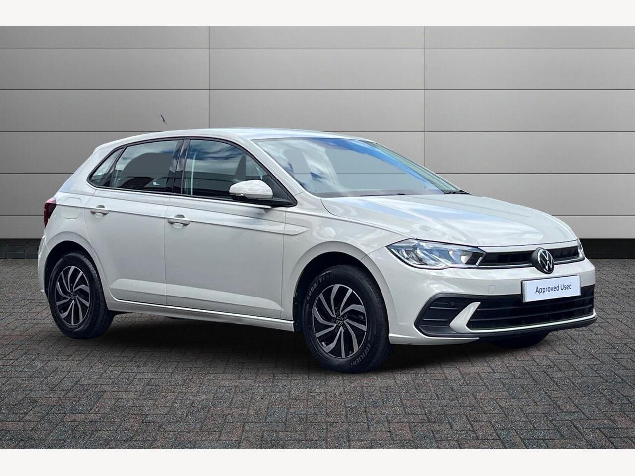 Main listing image - Volkswagen Polo