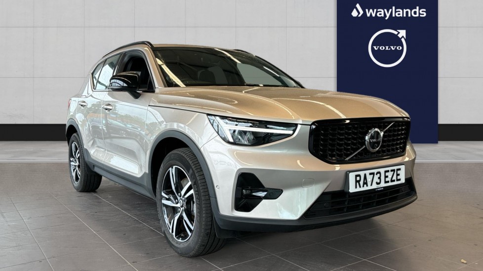 Main listing image - Volvo XC40