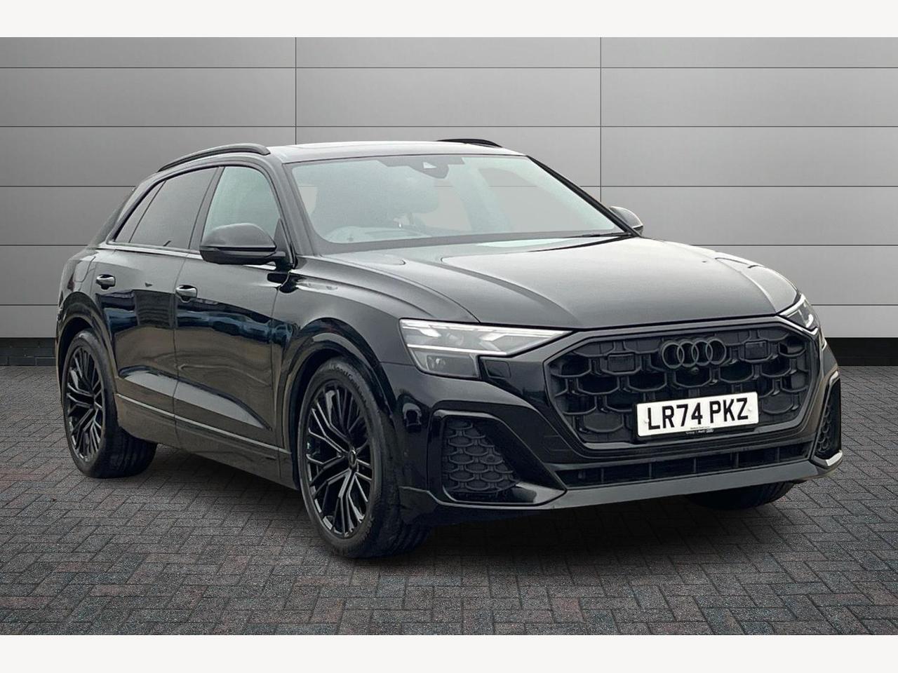 Main listing image - Audi Q8