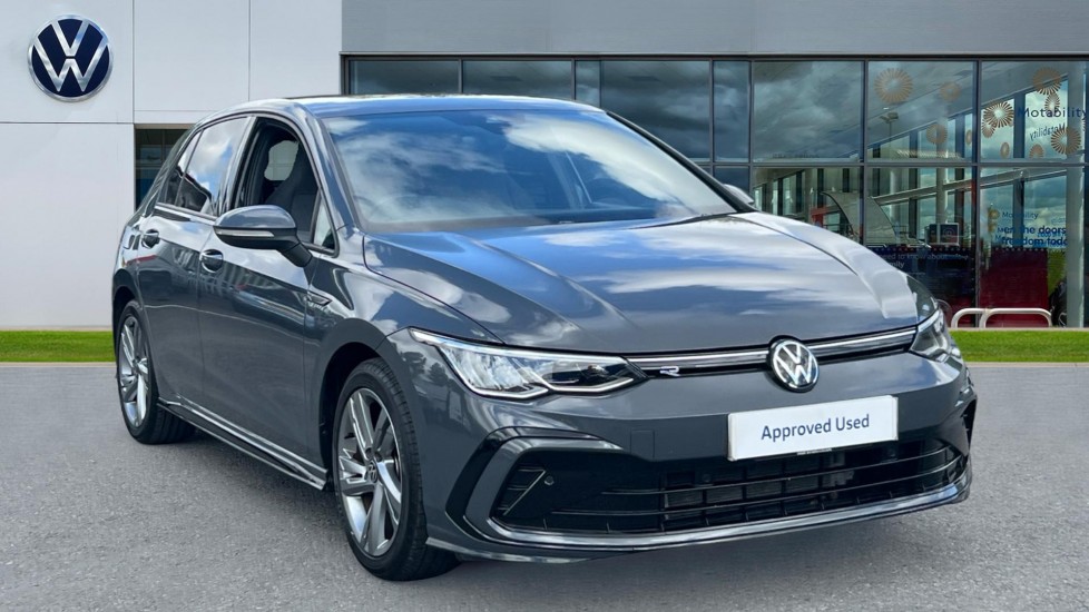 Main listing image - Volkswagen Golf