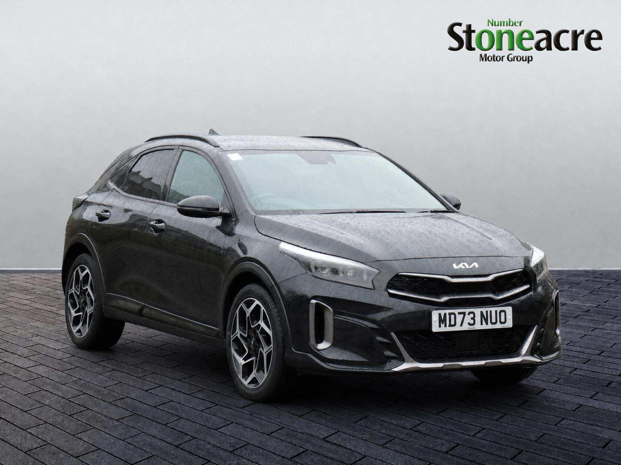 Main listing image - Kia XCeed