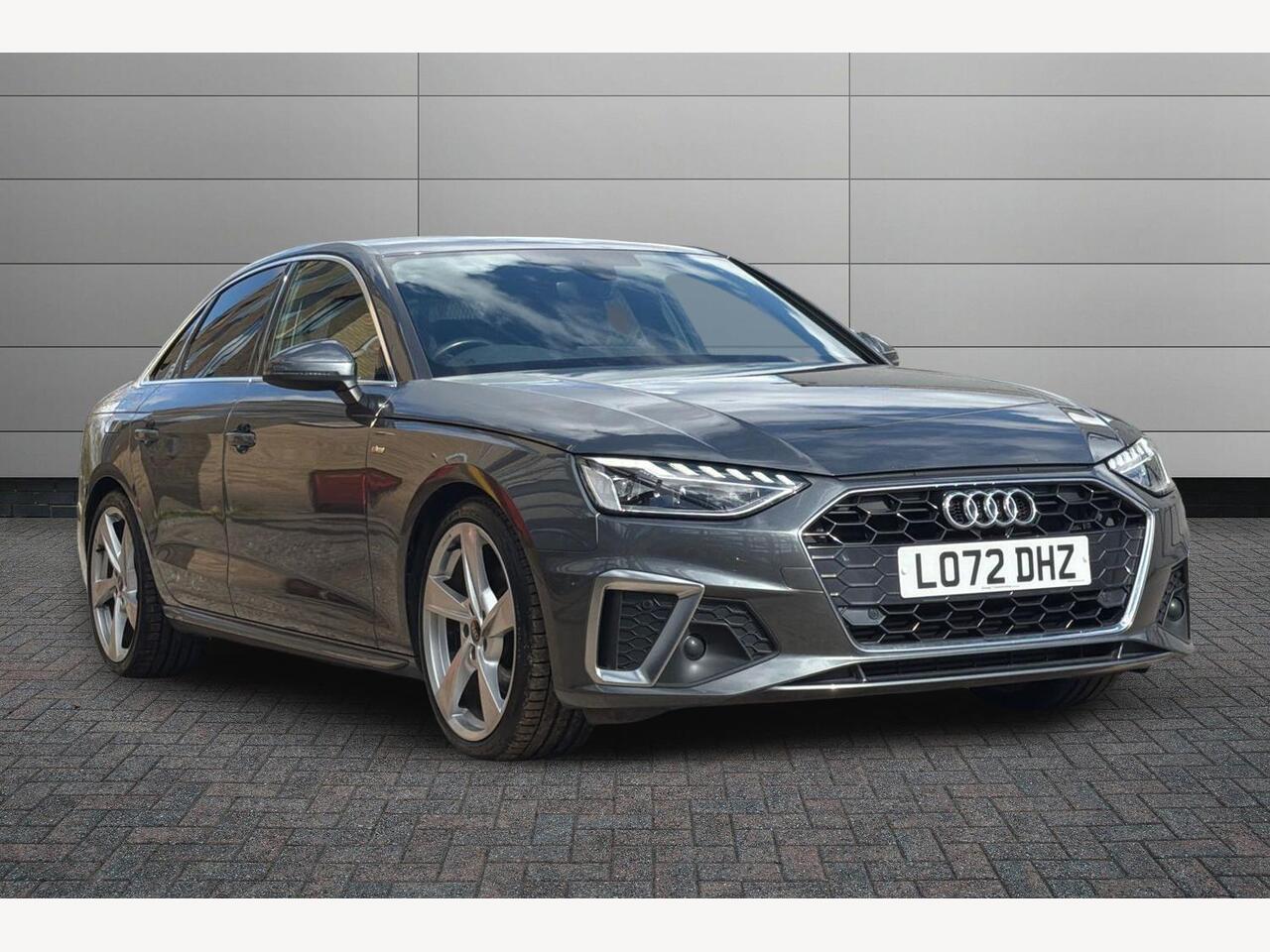 Main listing image - Audi A4