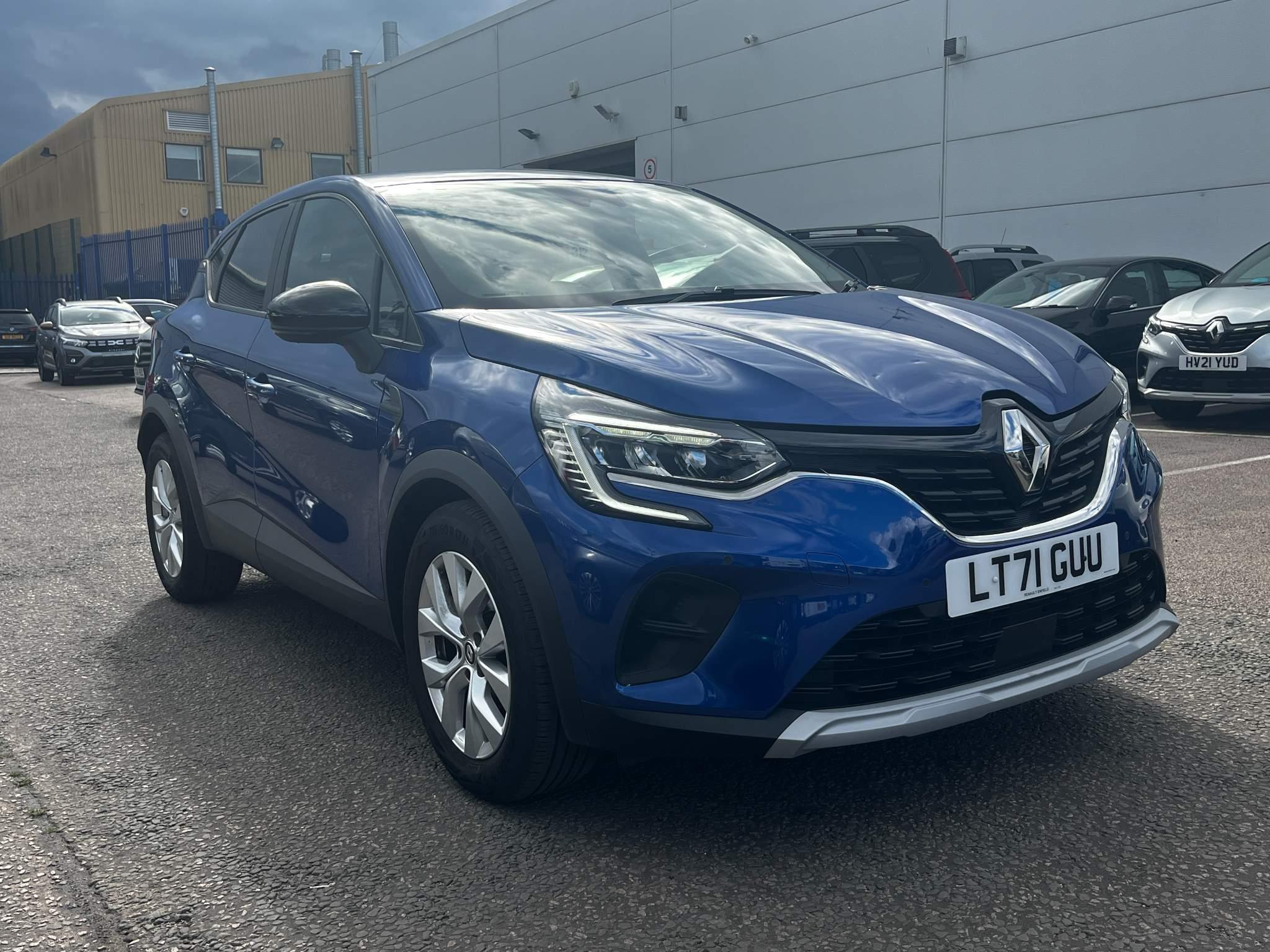 Main listing image - Renault Captur