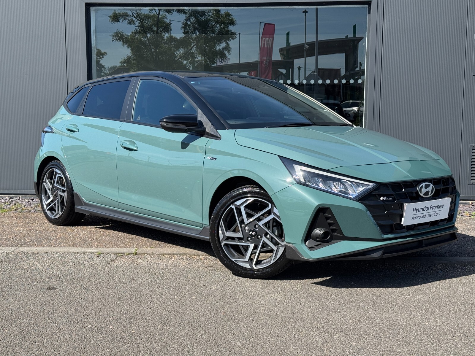 Main listing image - Hyundai i20