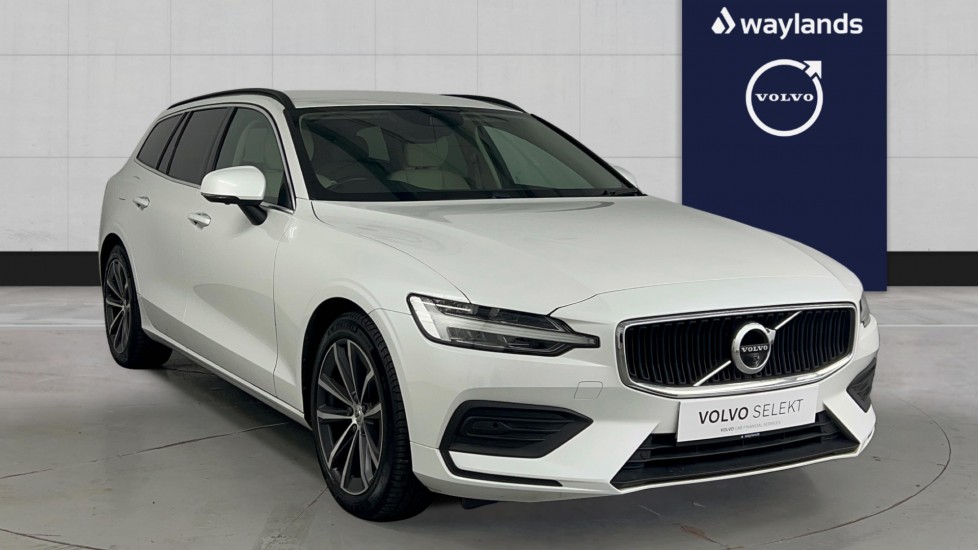 Main listing image - Volvo V60