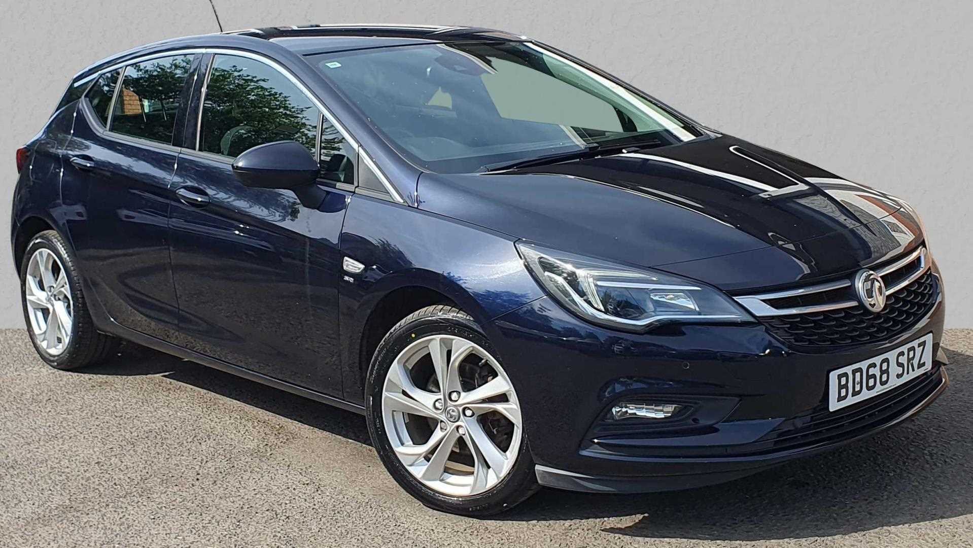 Main listing image - Vauxhall Astra