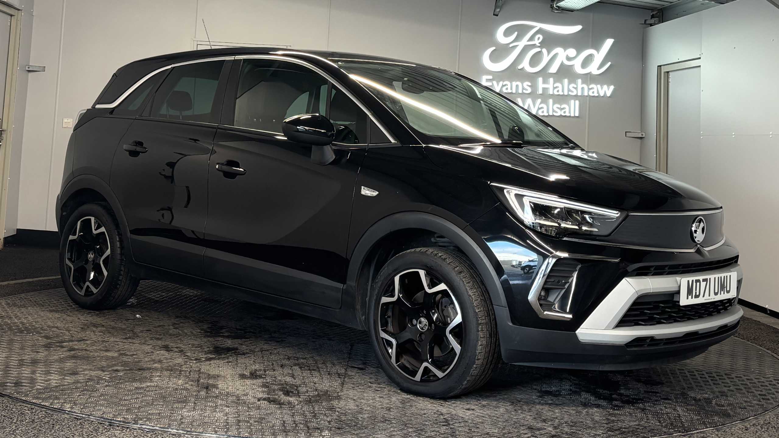 Main listing image - Vauxhall Crossland