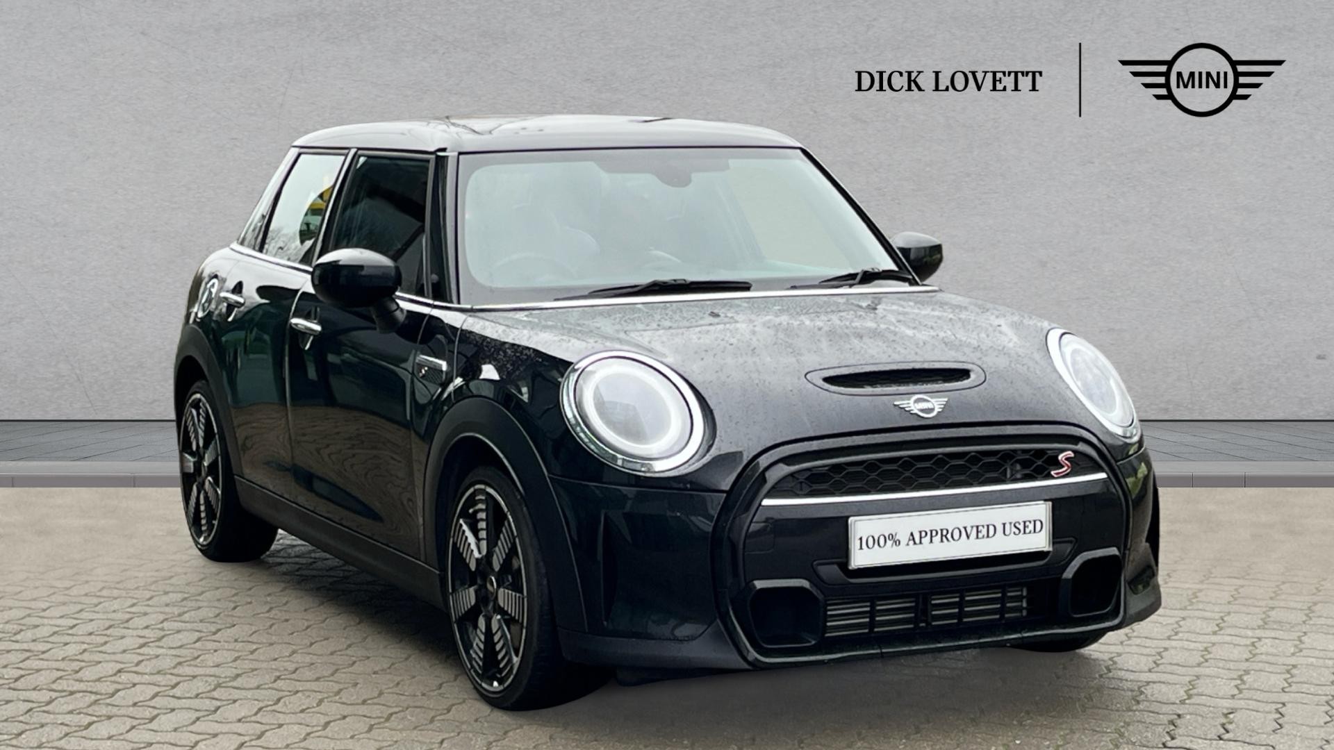Main listing image - MINI Hatchback 5dr