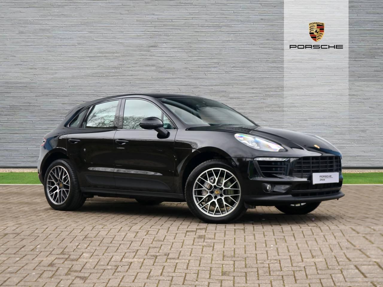 Main listing image - Porsche Macan