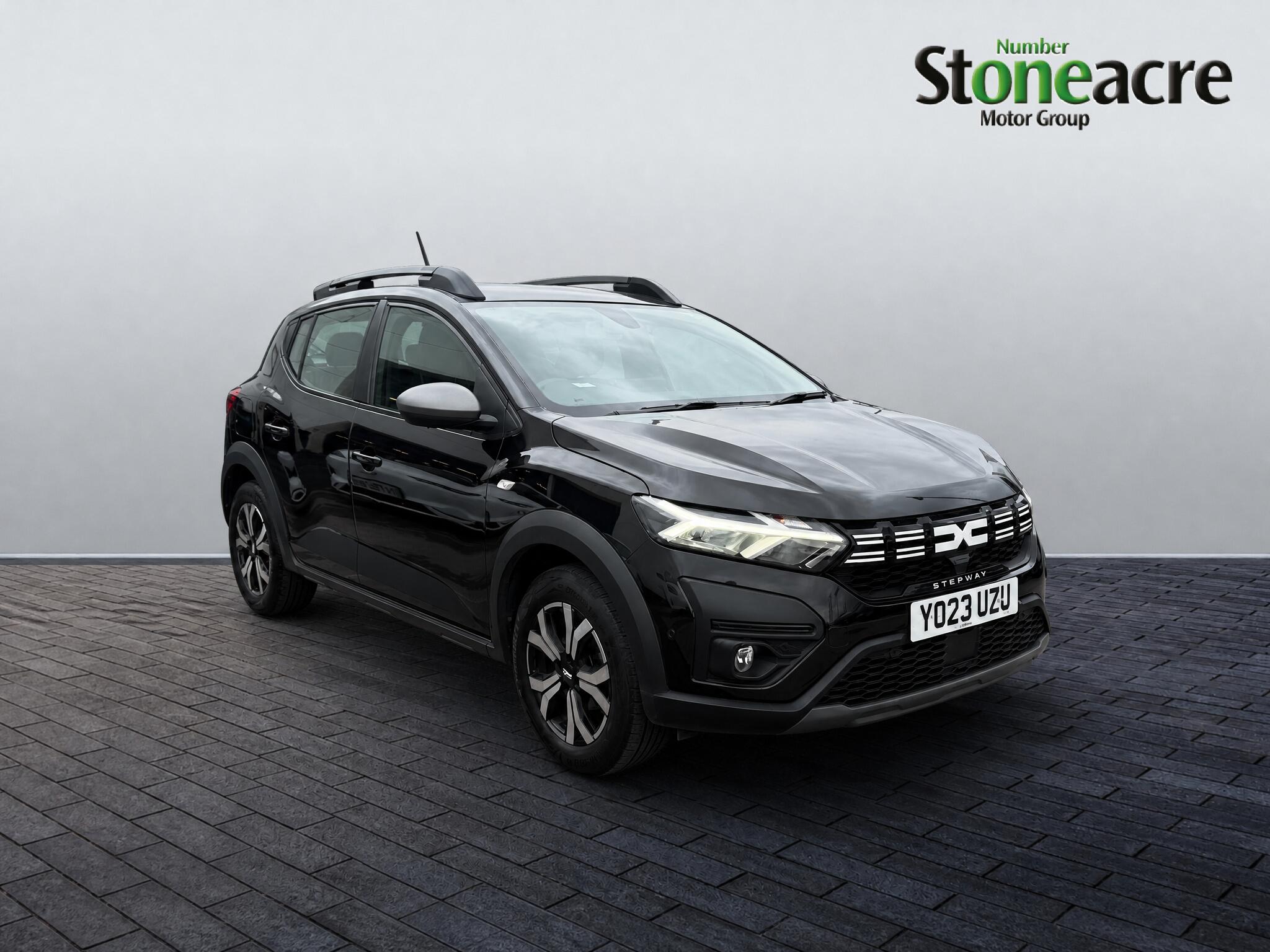 Main listing image - Dacia Sandero Stepway