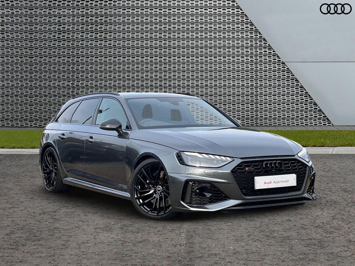 Main listing image - Audi RS4