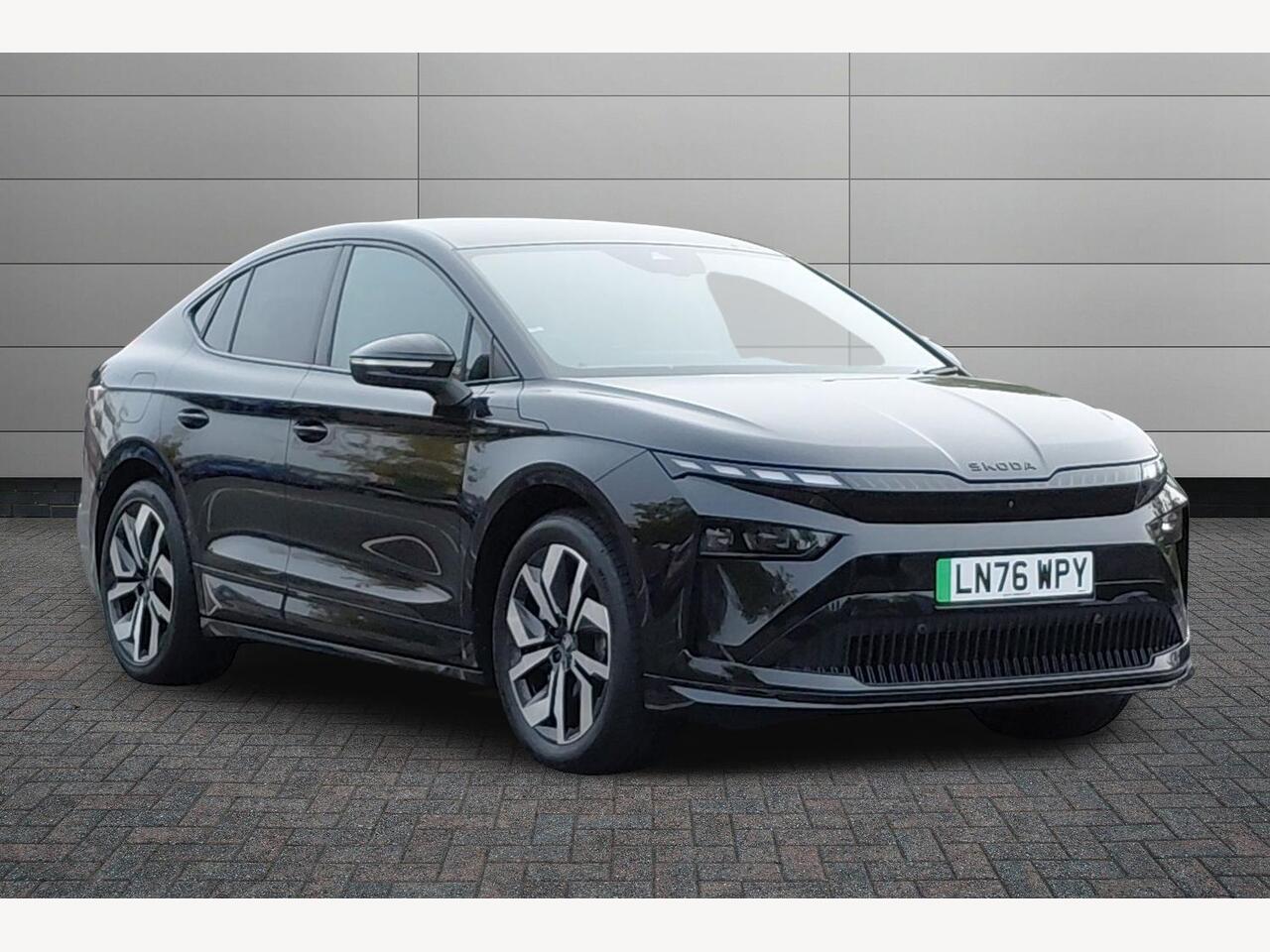 Main listing image - Skoda Enyaq